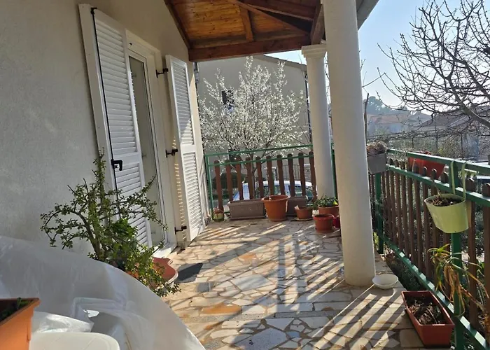 아파트 Apartman Pula 풀라